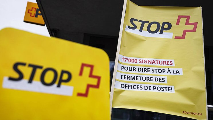 La Poste doit pouvoir se restructurer sans attendre, estime le Conseil des Etats (archives).