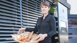 Fin 2017, Laurence Stephan, la directrice de l’enseigne Suard, a lancé un drive en boulangerie près de l’autoroute.