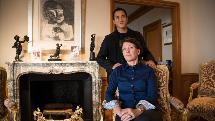 Petite-fille et héritière de l'artiste Pablo Picasso, Marina Picasso (ici avec son fils Florian) réside à Genève.