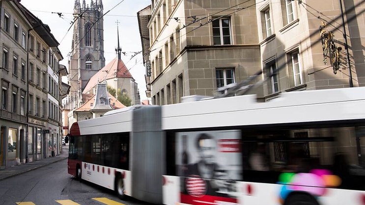 Les TPF veulent décarboner leur flotte en remplaçant les bus urbains et régionaux à énergie fossile par des véhicules propres (archives).