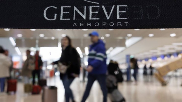 En chiffres absolus, l'aviation civile a enregistré 9,7 millions de passagers de plus en 2023 qu'en 2022. Mais leur nombre est toujours inférieur de 9% à celui de 2019, l'année précédant le début de la pandémie de Covid-19.