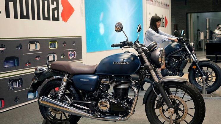 Les motos des japonais Honda et Yamaha occupent les deux premières places des ventes en Suisse devant les scooters de l'italien Vespa (archives).