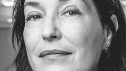 Pionnière du droit de l’environnement en Suisse, Isabelle Romy a aussi une expertise reconnue dans tout ce qui touche au contentieux judiciaire suisse et international, en particulier dans le domaine bancaire.