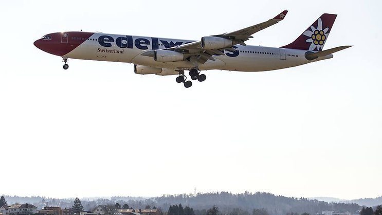 D'ici la fin 2026, les cinq appareils long-courrier existants Airbus A340-300 seront remplacés (archives).