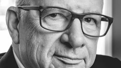 A 69 ans, Etienne Jornod semble ne jamais vouloir s’arrêter. Le voilà dans une nouvelle phase de sa vie d’entrepreneur comme président exécutif de la société OM Pharma.