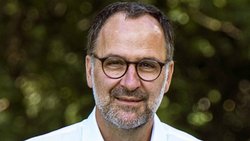 Stéphane Poggi, dirigeant chez Felco pendant vingt ans, puis CEO d’Infoteam, pratique le leadership intuitif depuis des années.