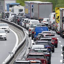 Des élus fédéraux représentant les cantons d'Uri et du Tessin, des deux côtés du tunnel du Gothard, demandent une taxe de transit à travers la Suisse (archives).