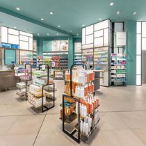 La société genevoise Novum a investi dans Hippocrates. De 120 millions d’euros, la chaîne italienne de pharmacies est désormais valorisée à 350 millions d’euros.