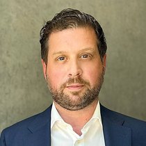 Yannis Eggert