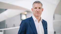 Le nouveau CEO de Nestlé a un message clair à l'attention du personnel: ceux qui travaillent seront récompensés, les autres feront face à des jours incertains.