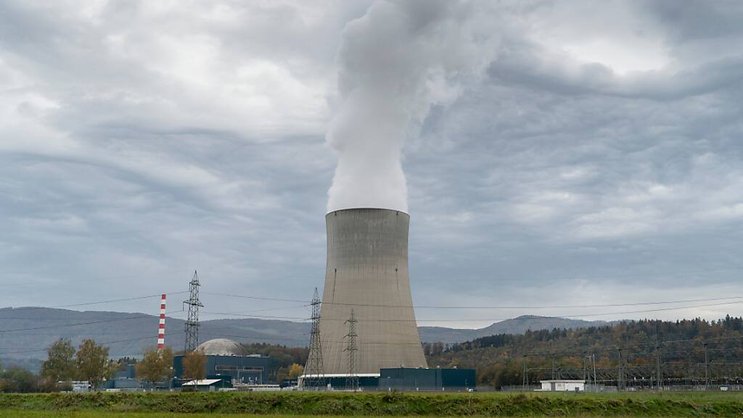 Outre d'énormes dépassements des coûts de construction des nouveaux réacteurs, les coûts de production d'énergie des centrales nucléaires ont beaucoup augmenté (archives).