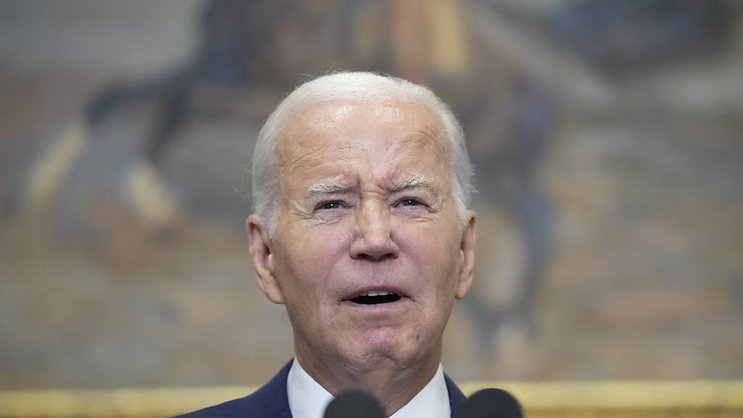 Les entreprises "devraient aller plus loin" dans leurs propositions, selon le président américain Joe Biden.