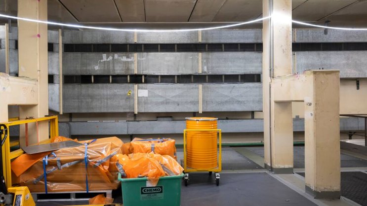 Les locaux de la condensation de la centrale nucléaire de Mühleberg ont été pratiquement vidés de leur contenu.