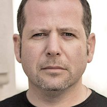 Maxim Interbrick est le ofondateur et COO de Sparrow.