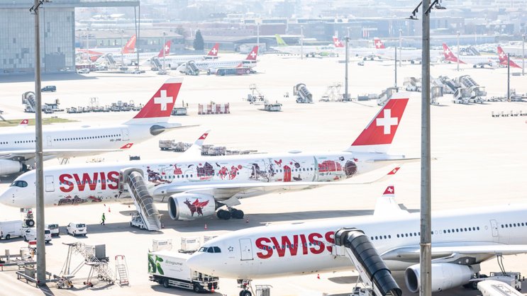 Swiss propose des incitations financières aux hôtesses et stewards pour une démission volontaire ou une pause temporaire. (archive)