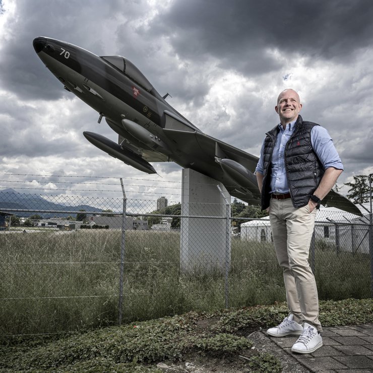 Fin 2025, le parlement a approuvé la révision de la loi sur le matériel de guerre, permettant désormais d’exporter vers certains pays même en cas de conflit armé. Pour Matthias Zoller, responsable de la branche Aerospace and Defense chez Swissmem, cette révision est urgente et nécessaire.