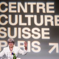 Après quatre ans de travaux, le Centre culturel suisse à Paris a rouvert en présence de la conseillère fédérale Elisabeth Baume-Schneider.