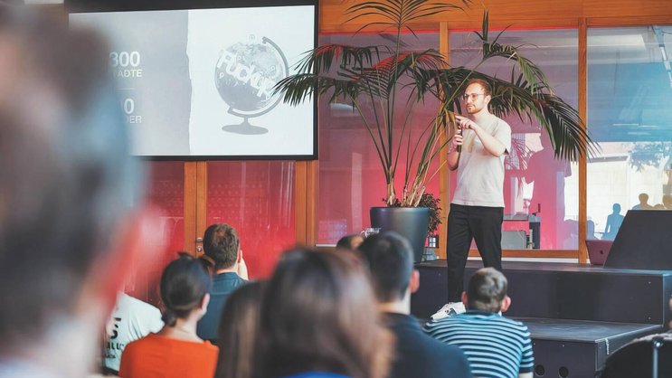 Les FuckUp Nights déconstruisent les tabous autour de l’échec au travers de témoignages.