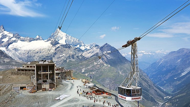 Les Remontées d'altitude situées en Valais, comme iici à Zermatt, ont réalisé de meilleures affaires lors des hivers avec peu de neige que lors d'hiver bien enneigés (Photo d'illustration).