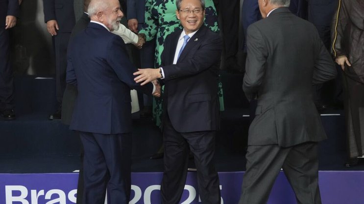 En réponse à la menace de Donald Trump visant les Brics, Pékin a affirmé lundi que le bloc ne cherchait pas "la confrontation" au sujet des droits de douane.