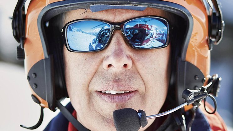 Gerold Biner, directeur général d'Air Zermatt, est un des rares pilotes européens à totaliser plus de 15 000 heures de vol.