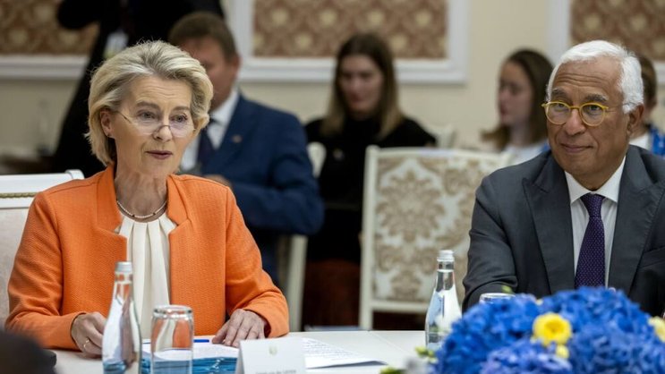 Ursula von der Leyen et António Costa ont rencontré à Pékin le président chinois Xi Jinping (archives).