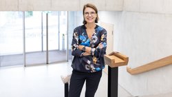Nataly Viens Python revient sur ses premiers pas à la direction de la Haute école de santé de Fribourg.