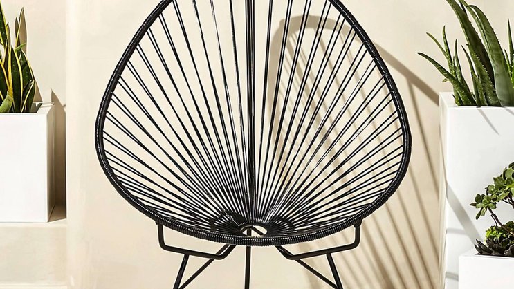 Grâce à son style minimaliste et à son confort, la chaise Acapulco, symbole de la culture mexicaine, s’est imposée comme un classique du design.