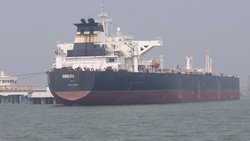 Le détroit d'Ormuz est quasiment fermé depuis le début de la guerre et le transit de marchandises s'est effondré de 95% (archives).