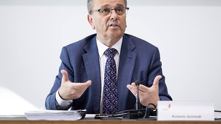Roberto Schmidt, chef du Département valaisan des finances et de l'énergie, a présenté le budget cantonal 2025 mardi (archives).