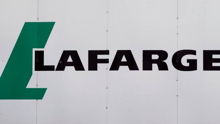 Les prévenus ont expliqué avoir été l'objet de "racket" de la part des différentes factions armées qui encerclaient l'usine de Lafarge en Syrie et y avoir cédé, pensant que la situation ne durerait pas longtemps. (archives)