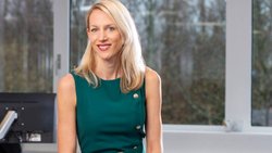 Technis et Gaudard Energies, dirigée par Aurore Müller-Gaudard, ont annoncé un partenariat stratégique visant à révolutionner la gestion énergétique des bâtiments en Suisse. Leur objectif: permettre à leurs clients de réduire leur consommation de CO2.