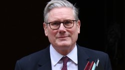 Le Premier ministre britannique  Keir Starmer a donné l'ordre à son pays d'arraisonner la flotte fantôme russe qui passera par ses eaux territoriales.