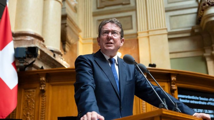 Le département du ministre de l'énergie Albert Rösti a élaboré un projet de loi visant à encadrer le marché du gaz en Suisse (archives).