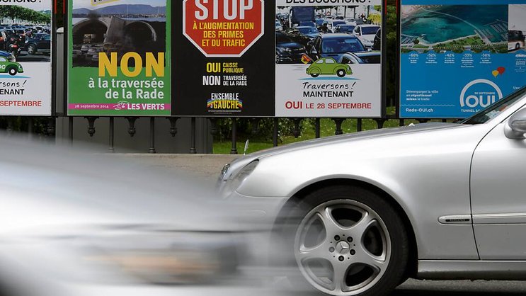 A Genève, l'UDC lance une nouvelle initiative constitutionnelle pour un tunnel routier sous la rade, dix ans après l'échec dans les urnes de son initiative sur le même sujet (archives).