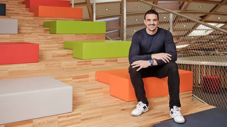 Le patron de Swatch Alain Villard au siège de la marque à Bienne: il voit encore un grand potentiel de croissance pour la marque.