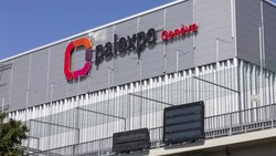 Palexpo se dote d'une nouvelle salle de congrès au sein de la Halle 1, pouvant accueillir entre 2000 et 4000 personnes. Elle sera complètement opérationnelle dès 2028 (image d'illustration).