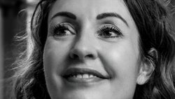 Charlotte d'Aulnois, fondatrice et directrice de GenerativeHumanae.