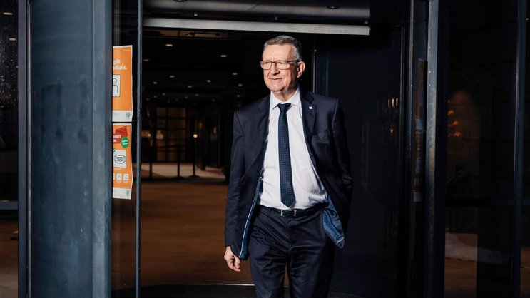 La nomination de Georges Godel, 71 ans, en tant que président de Cremo a suscité la controverse. Après cent jours à son poste, l’ex-grand argentier de l’Etat de Fribourg a présenté un vaste plan pour redresser la barre.