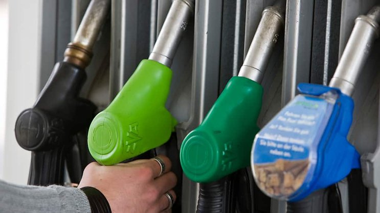 Les émissions de CO2 dues à l'essence et au diesel ont légèrement baissé en 2022 (image d'illustration).