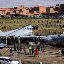 30% des billets de banque transportés par le C-130 Hercules ont été volés après l'accident.