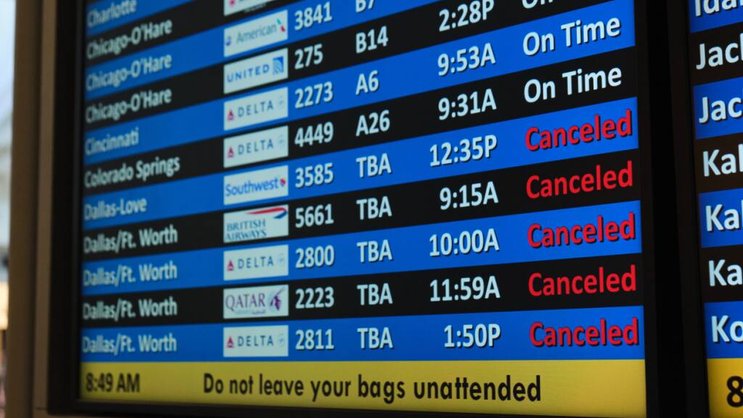 Près de 3400 vols partant ou à destination des Etats-Unis ont été annulés samedi en raison de la tempête hivernale.