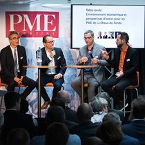 Les intervenants de la table ronde (de g. à d.): Yanik Tardy, COO de Coat-X, Olivier Collet, CEO de FKG Dentaire, Philippe Emmanuel Grize, directeur HE-Arc Ingénierie et Sandy Wetzel, directeur de Microcity