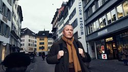 Le roi des investisseurs en visite à Zurich veut accentuer la pression sur les entreprises, y compris en Suisse.