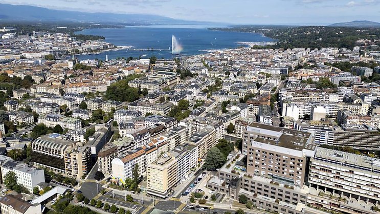 La politique commerciale de Donald Trump devrait alimenter l'inflation aux États-Unis. En Suisse, le renchérissement est tombé en dessous de 0,5% en janvier et devrait se stabiliser autour du niveau actuel.