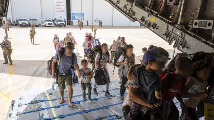 Les militaires français ont évacué quelque 200 personnes, dont des Suisses.