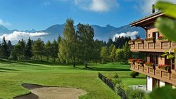 L’ancien Hôtel des Alpes a été racheté et renommé le Guarda Golf. Plus de 100 millions de francs ont été investis par les nouveau propriétaires.
