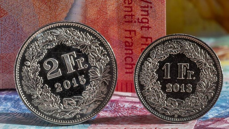 Selon Transparency International, la Suisse doit notamment mieux réglementer le lobbying aux trois échelons fédéraux (image symbolique).