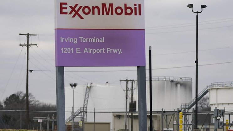 Si les revenus trimestriels d'ExxonMobil n'ont pas répondu aux attentes des analystes, le bénéfice net de 7,61 milliards a surpassé le consensus établi par FactSet (archives).