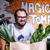 Après une carrière bancaire et un passage dans la haute joaillerie, Paul Charmillot lance MagicTomato.